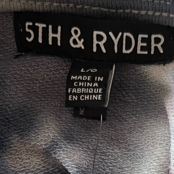 5th & Ryder Hoodie Tie Dye Sweatshirt Size Kids Large Unisex Blue and Ivory NEW - Picture 8 of 8